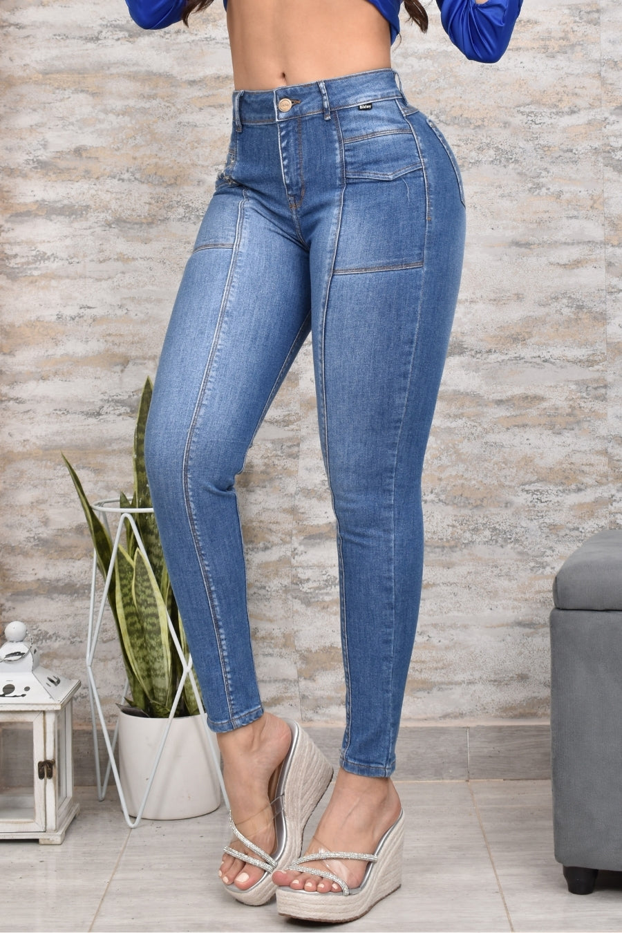 JEANS SKINNY CONTROL ABDOMEN LEVANTA COLA REF. BK-40154