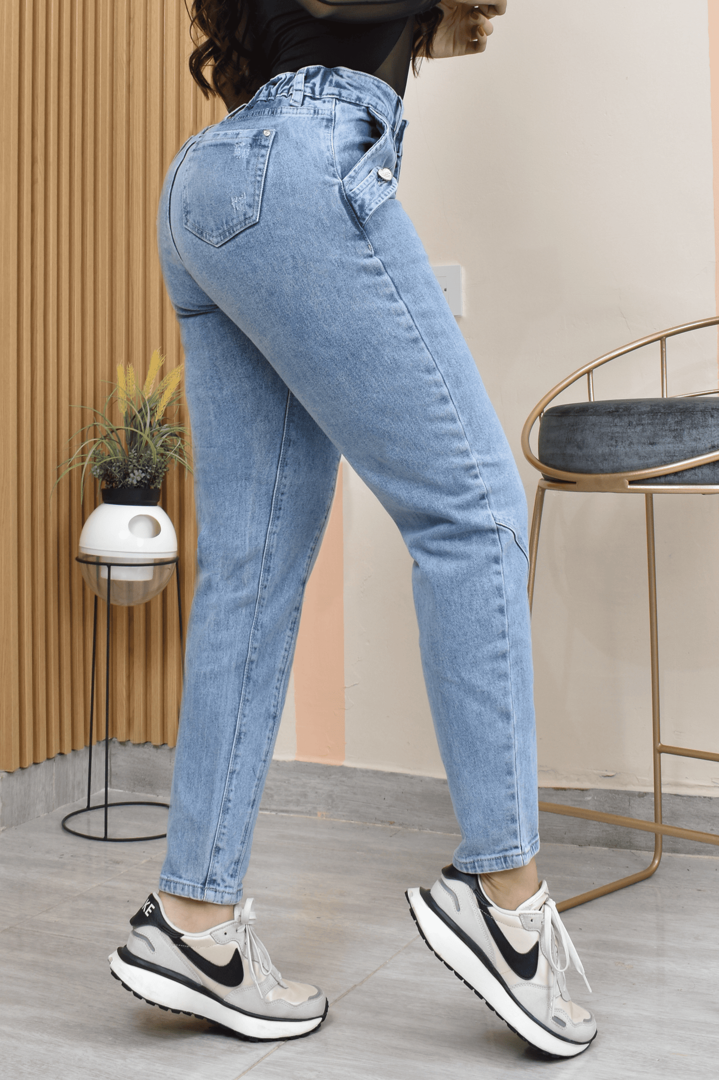 JEANS MOMFIT MOLDEADOR REF. B-40802