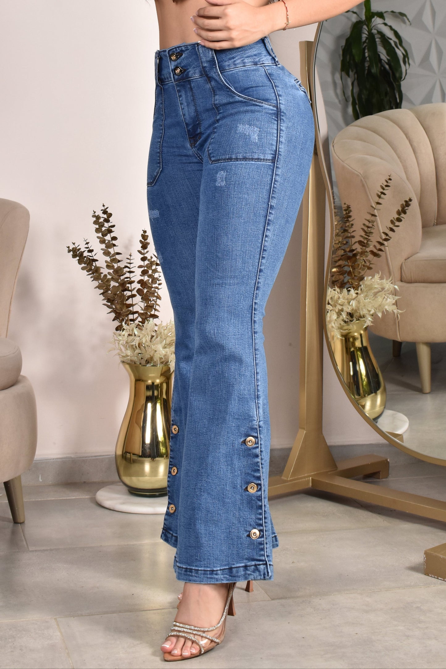 JEANS BOTA CAMPANA LEVANTA COLA REF. B-254028