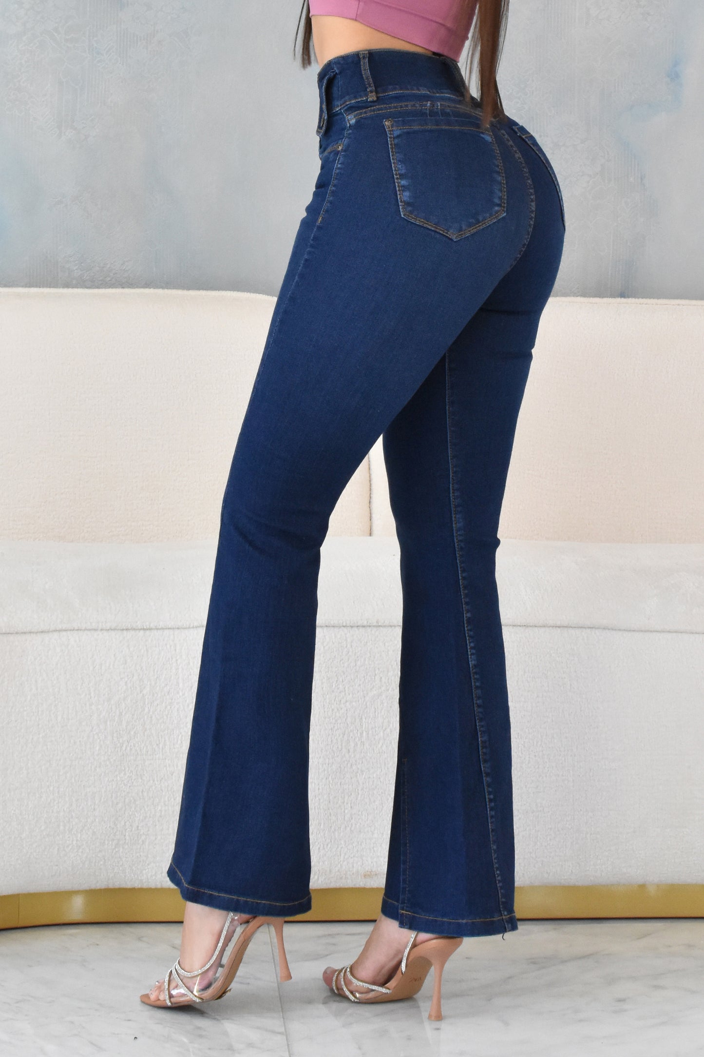 JEANS BOTA CAMPANA LEVANTA COLA REF. B-40713