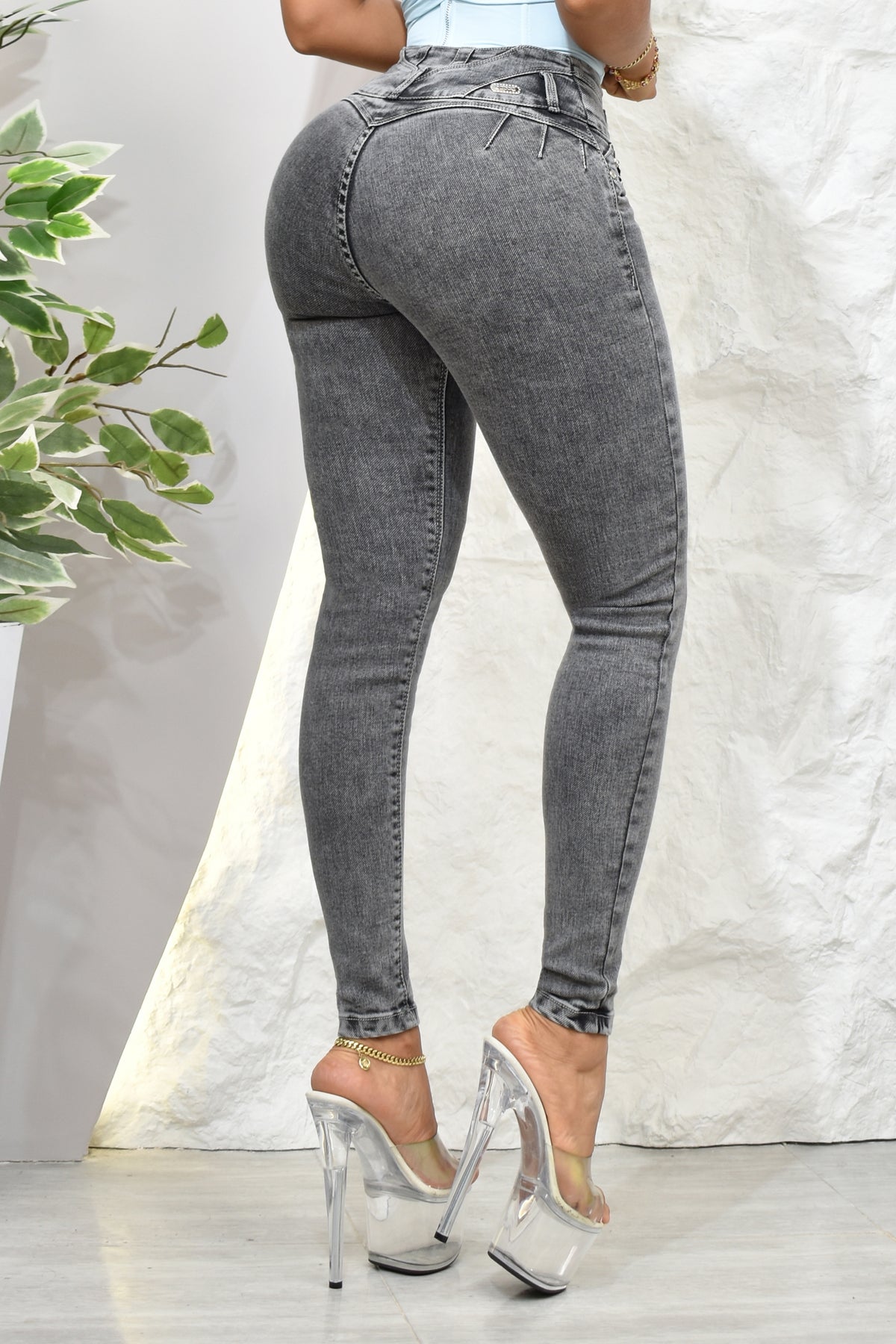 JEANS SKINNY (CLASICO), LEVANTA COLA  REF. B264040