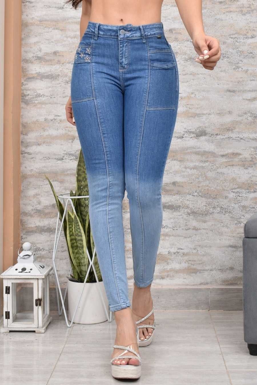 JEANS SKINNY CONTROL ABDOMEN LEVANTA COLA  REF. BK-40155