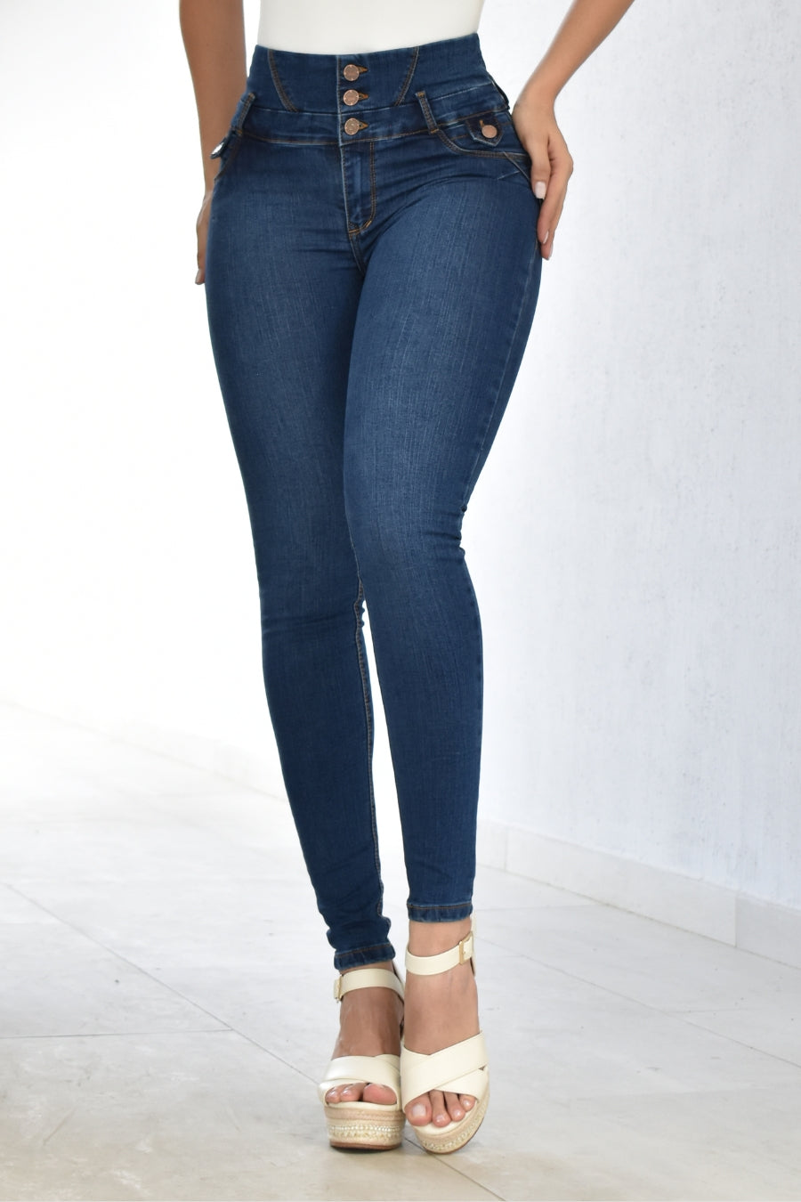 JEANS SKINNY CONTROL ABDOMEN LEVANTA COLA  REF. B264018
