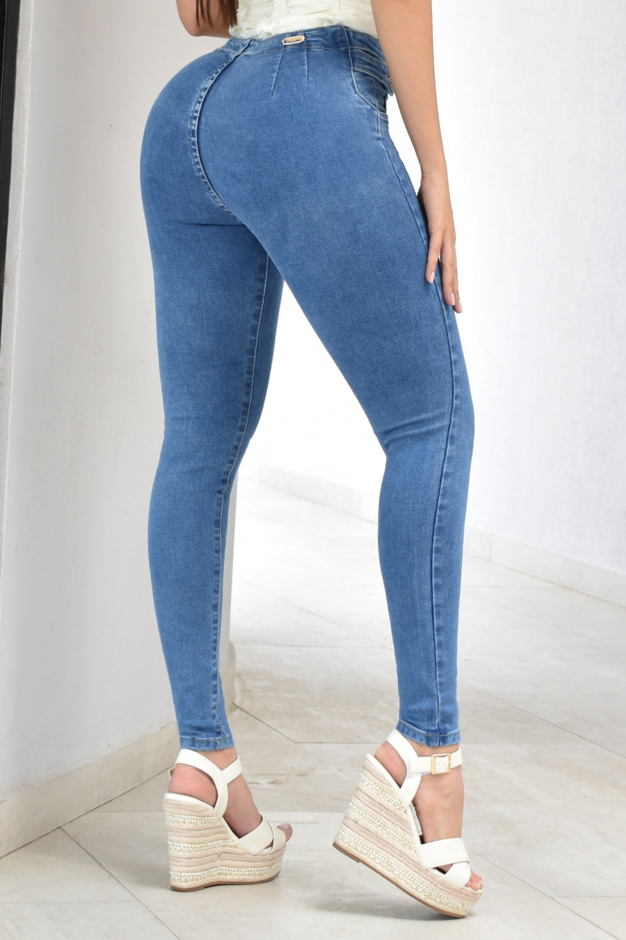 JEANS SKINNY CONTROL ABDOMEN LEVANTA COLA  REF. B264001