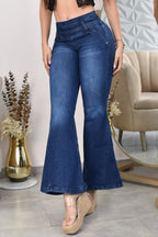 JEANS BOTA ANCHA LEVANTA COLA  REF. B-254025