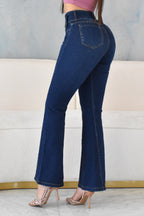 JEANS BOTA ANCHA LEVANTA COLA REF. B-40713