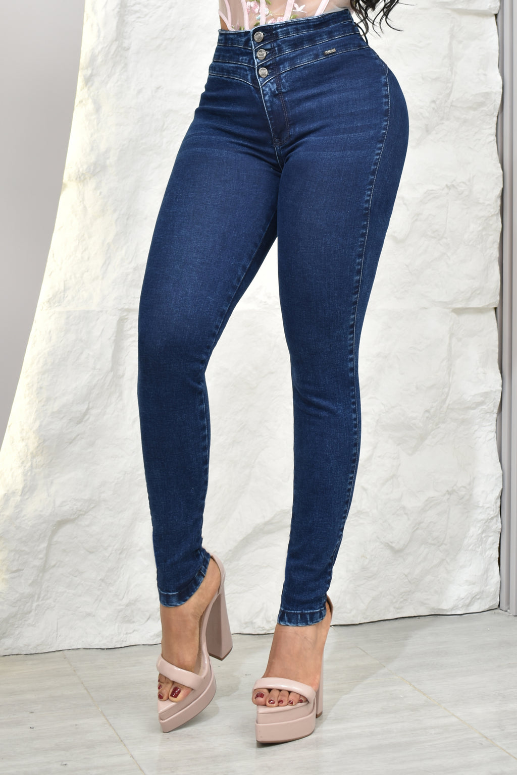 JEANS SKINNY (CLASICO), LEVANTA COLA  REF. B264072