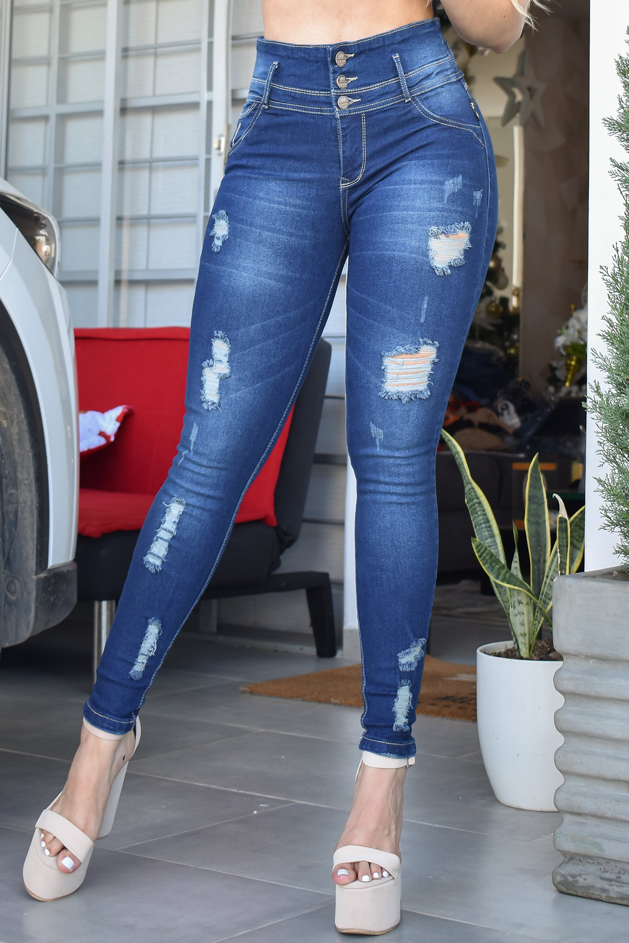 OUTLET LEVANTA COLA  REF. B-40463